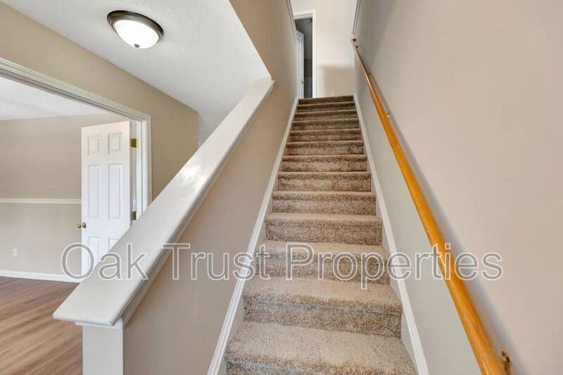 Summerville House: 407 Cotton Hope Lane