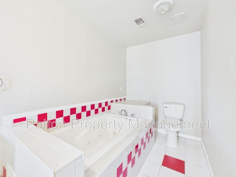Amarillo House: 1511 North Polk Street