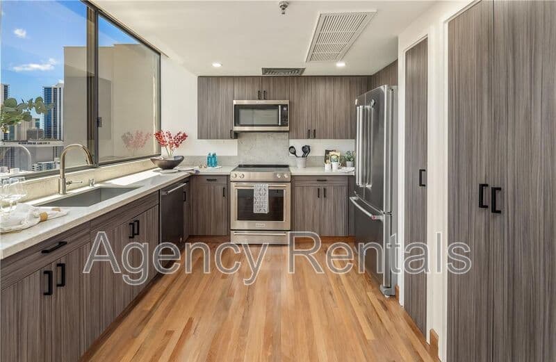 Honolulu Condo: 1114 Punahou Street