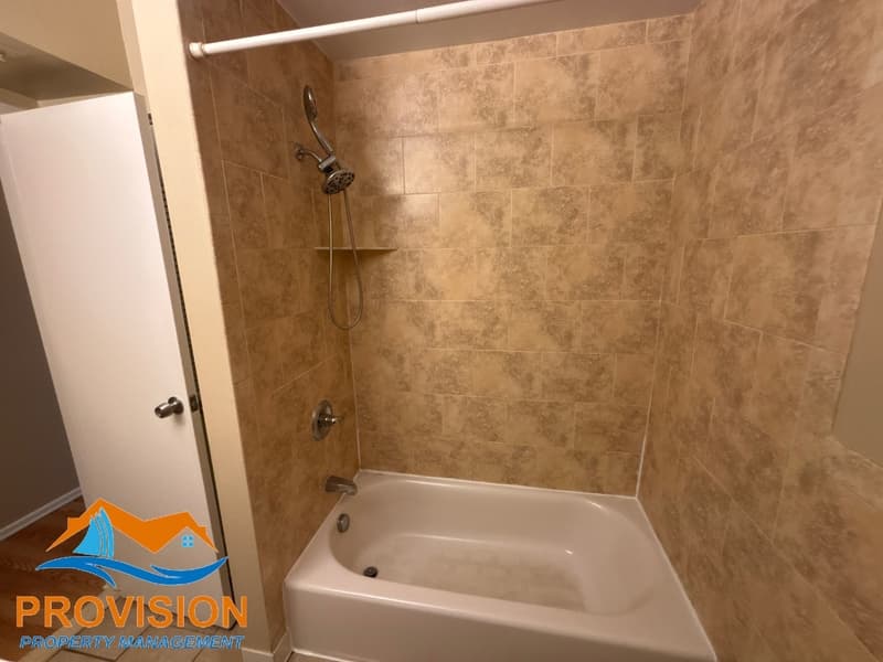 Annapolis Condo: 2572 Riva Road