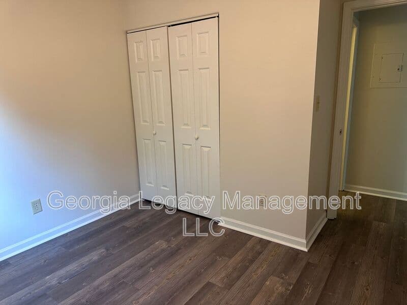athens House: 394 Oconee Street