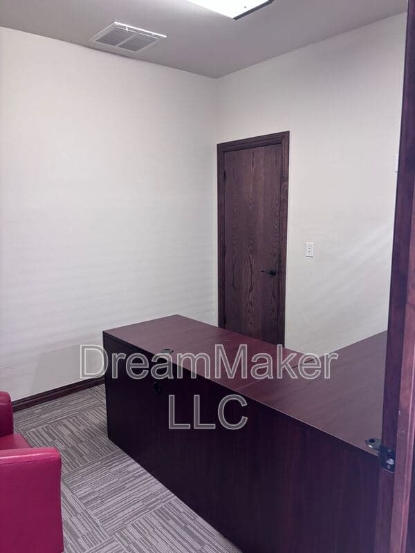 Norman House: 2815 SE 44th Street