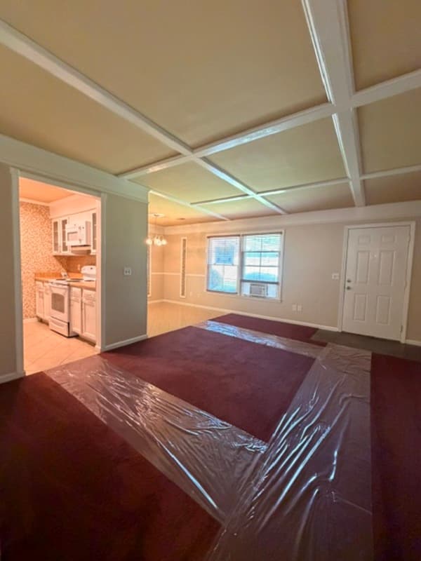 Columbia Condo: 801 Eastmont Drive #102