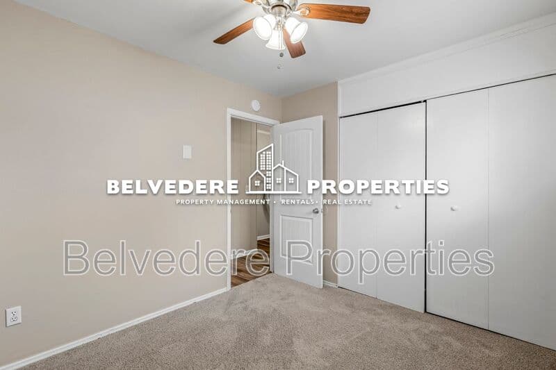 Greensboro House: 3005 Kilkenny Ave