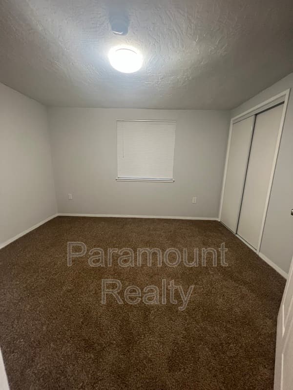 Richmond Condo: 171 22nd St.