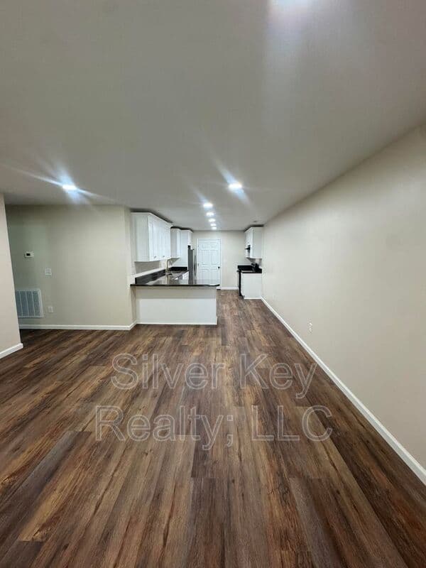 Englewood Condo: 3180 Highway 411 North