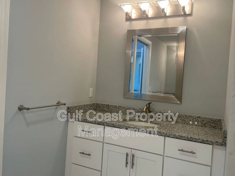 Osprey House: 260 Hidden Bay Dr