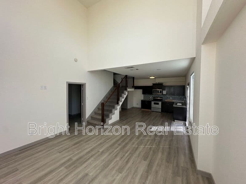 Hurst Condo: 3629 Valley Vista Drive