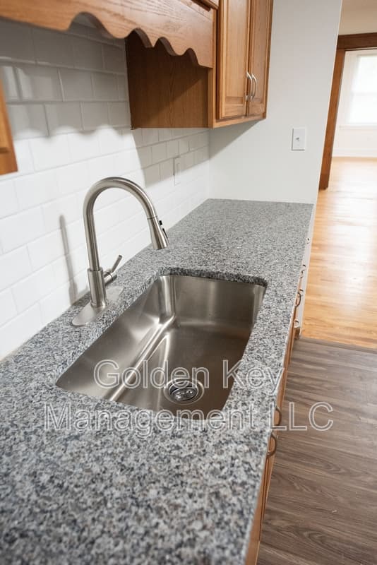 North Olmsted Condo: 5195 Dover Center Road - 1