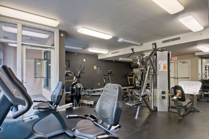 San Diego House: 530 K Street