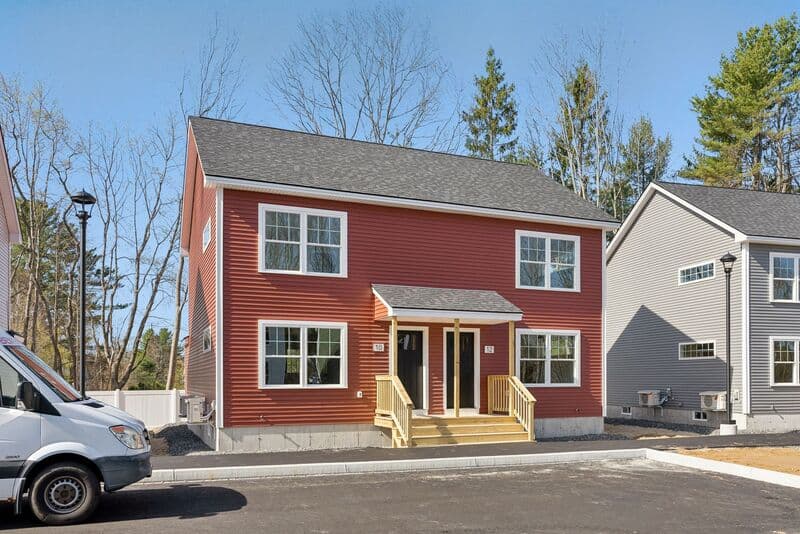 Kennebunk Condo: 17 Legacy Lane