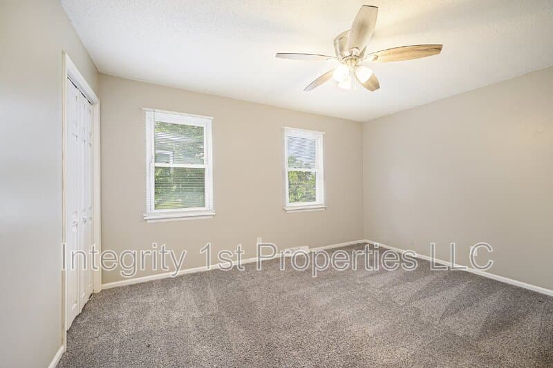 Kansas City Townhome: 1928 West 36 Avenue