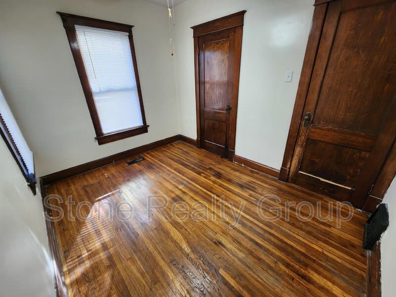 Terre Haute House: 1732 Garfield Avenue