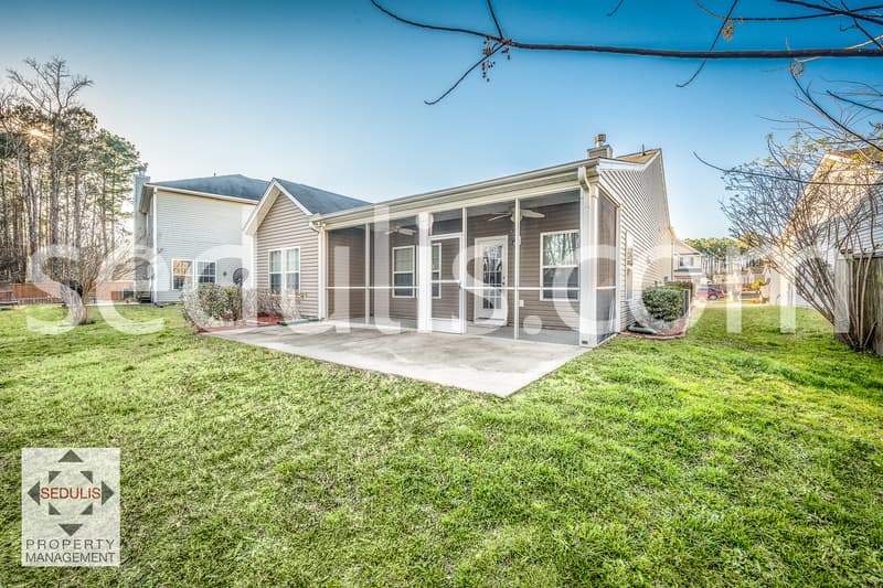 Moncks Corner House: 114 Maywood Drive