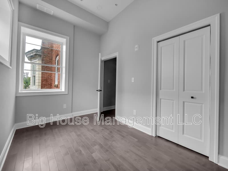 Baltimore Condo: 707 Druid Park Lake Dr