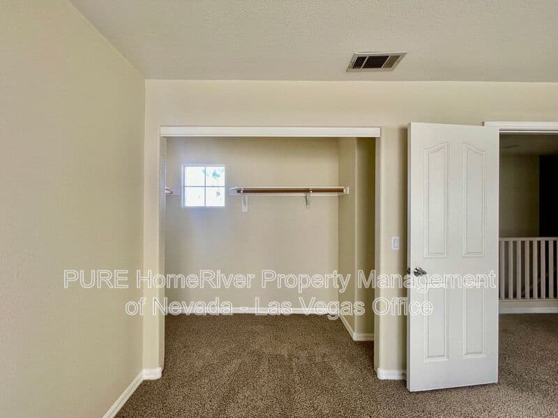 Las Vegas House: 4748 Hamburg St.