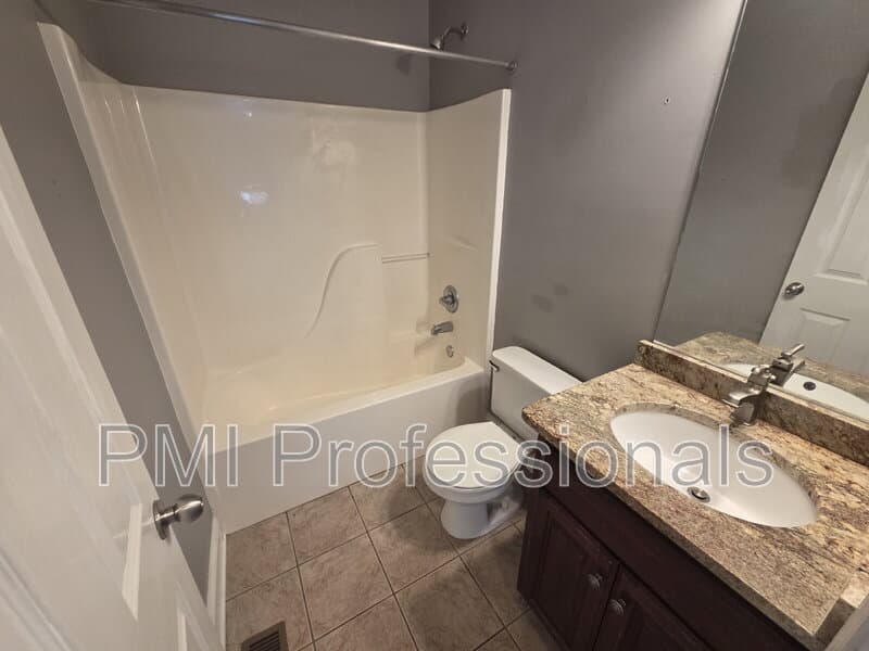 Murfreesboro House: 3606 Geneva Dr