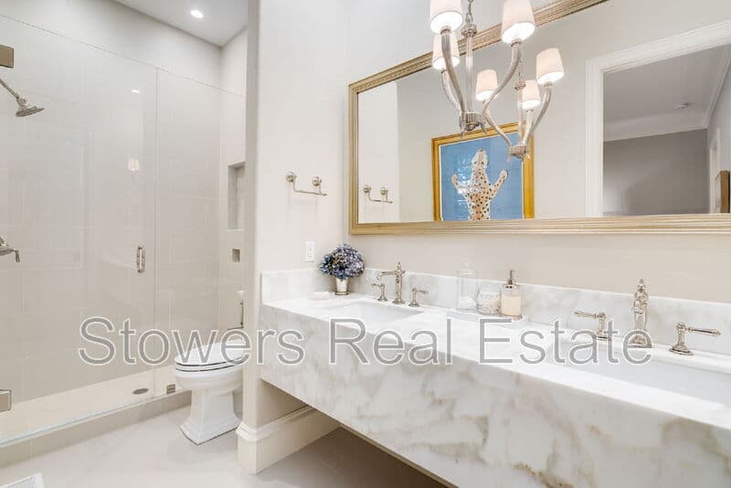 Danville House: 4482 Deer Ridge Rd