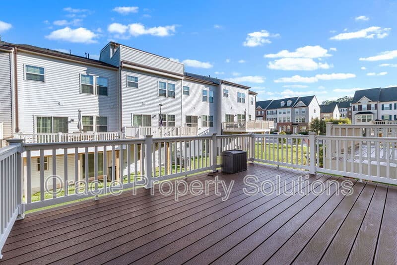 Hanover Townhome: 7850 Brandy Station Road