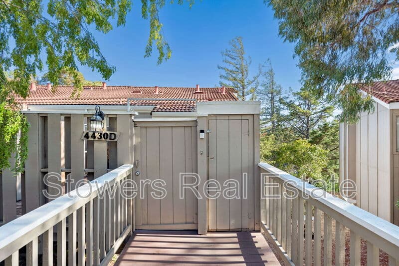 Concord Townhome: 4430 Eagle Peak Rd
