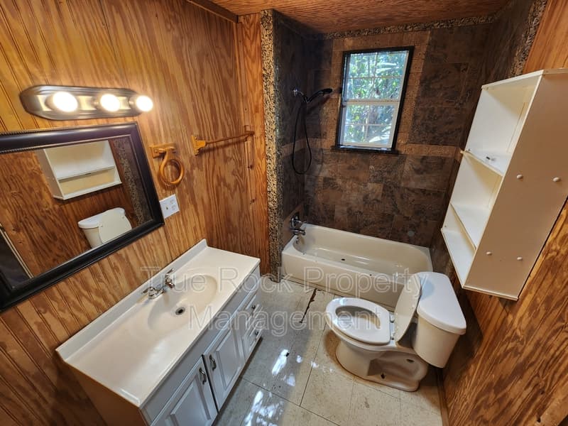 Asher House: 109 Osage Street (Asher)