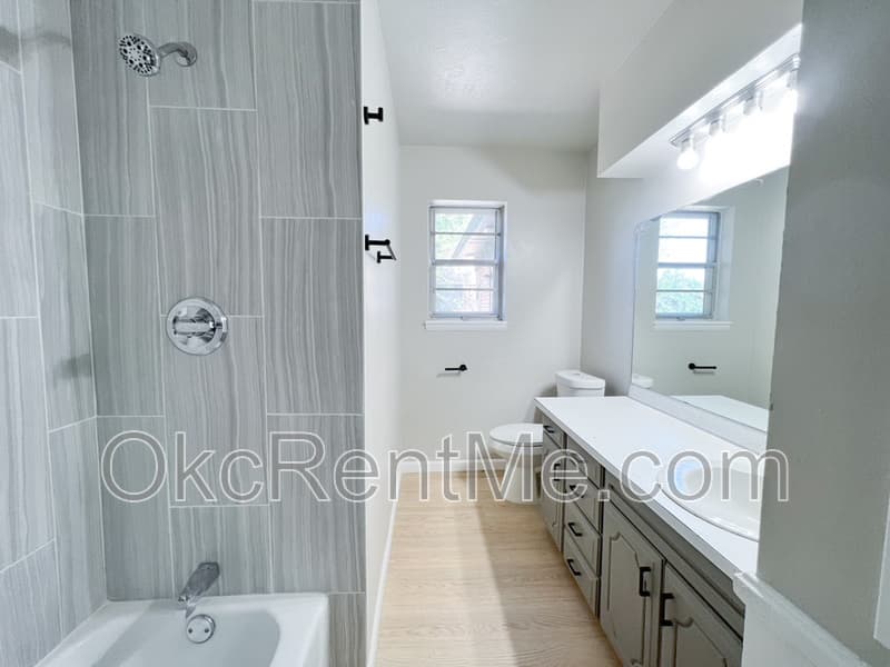 Oklahoma City House: 1428 SW 62nd St