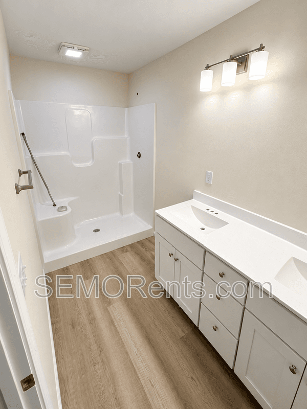 Cape Girardeau House: 11 High Garden Steet