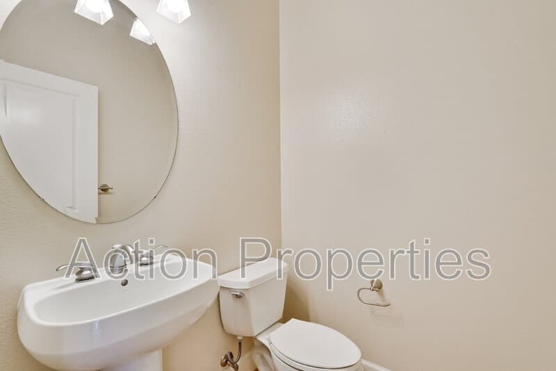 San Jose House: 1182 Curtiss Avenue