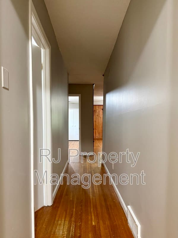 Memphis House: 4013 Martindale Ave