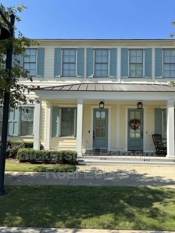 Columbus House: 8115 Dreamboat Drive