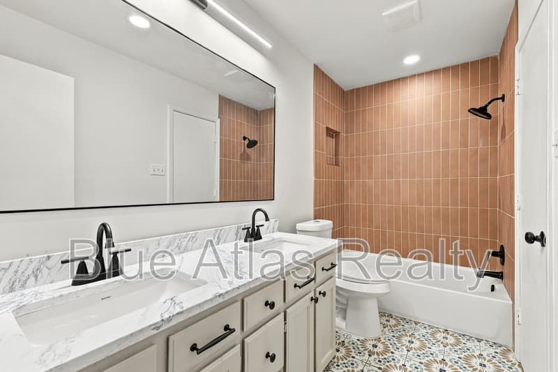 Arlington House: 116 Maple Street - A