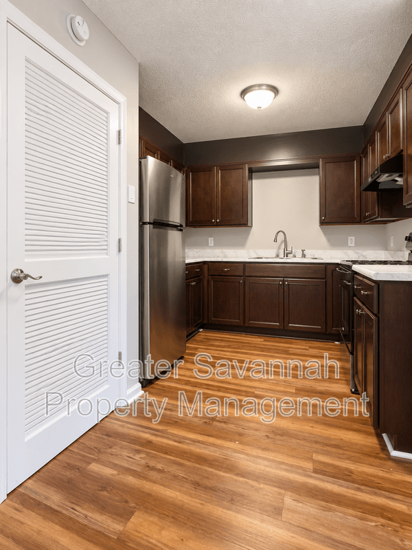 Hinesville House: 627 Georgia Avenue