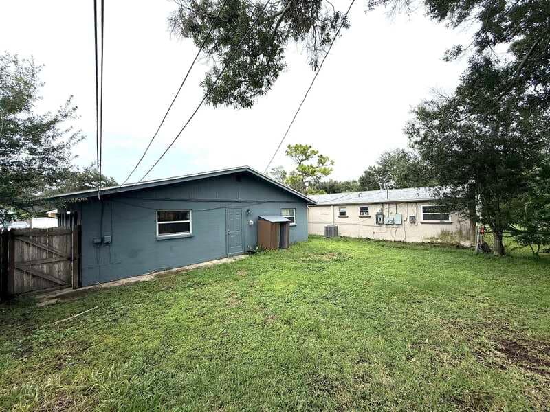 Largo Condo: 3716 137th Avenue North - B