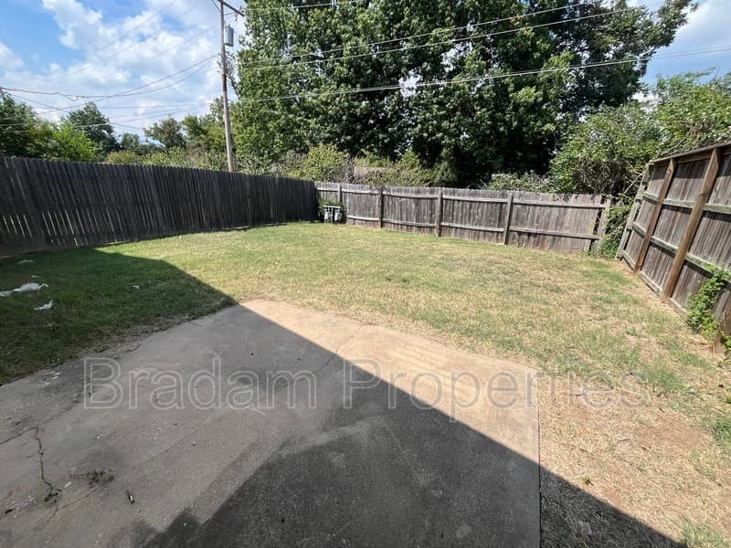 Tulsa Condo: 5981 East 25th Pl