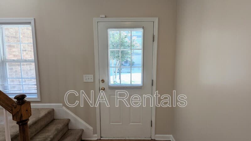 Kennesaw Townhome: 1747 Oakbrook Ln