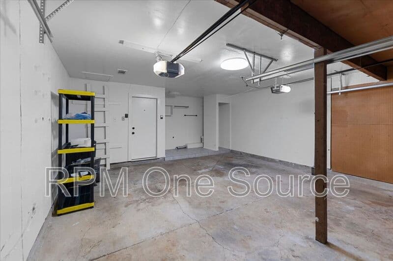 Richardson House: 817 Warren Way