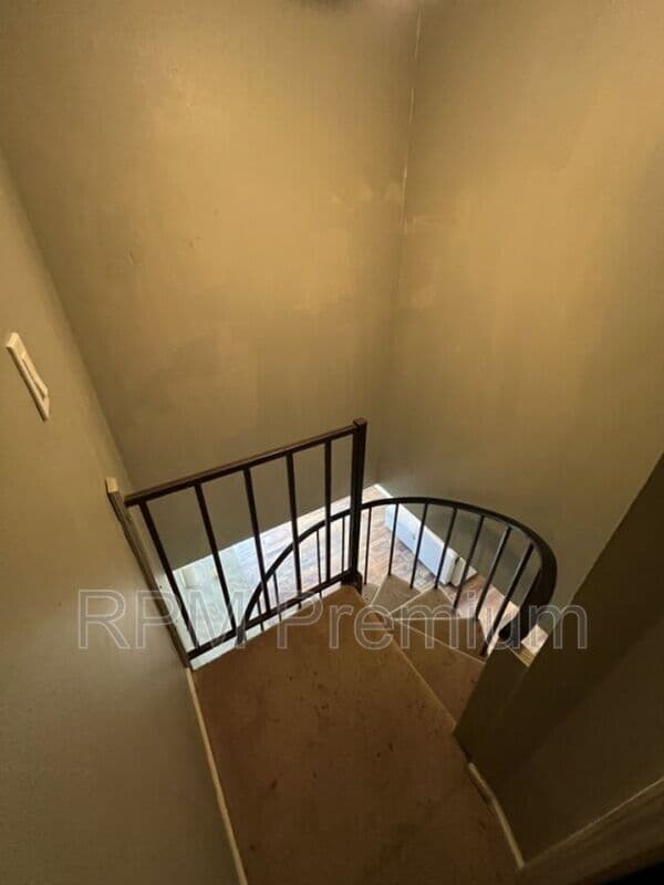 Denham Springs House: 8725 Fairoaks St