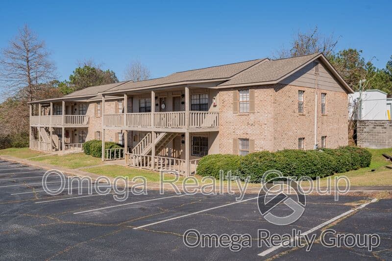 Phenix City Apartment: 901 25th Ave