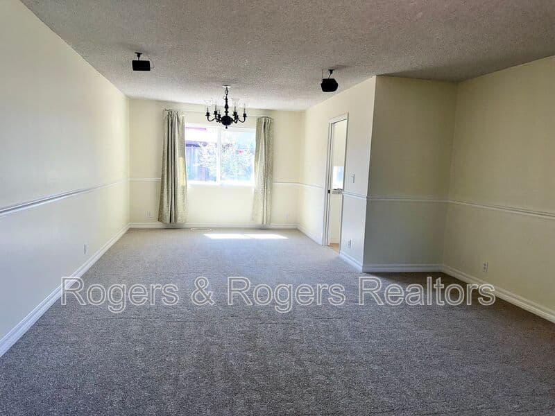 San Jose House: 276 Moraga Way