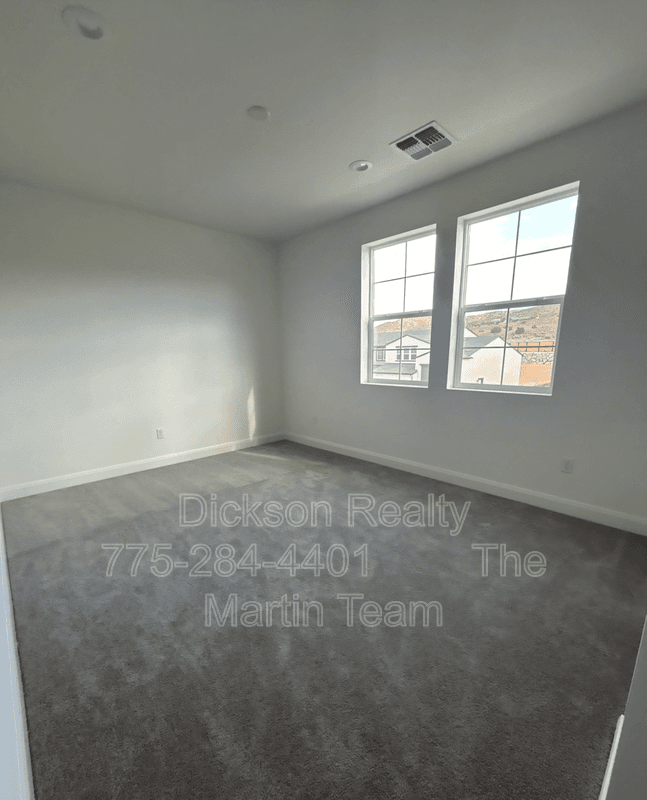 Sparks House: 11635 Vinegar Peak Drive