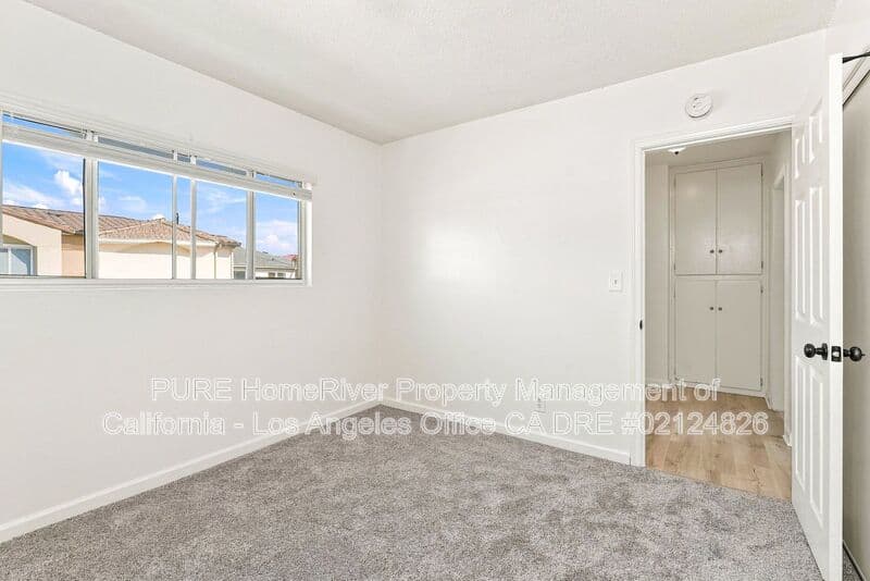Gardena House: 1433 W 145th Street