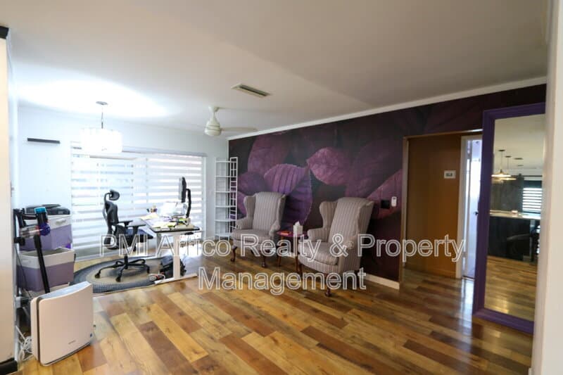 Sun City Center House: 304 Brockfield Drive