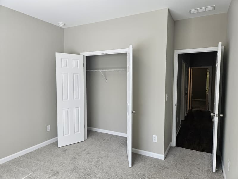 Winder House: 166 Venture Way