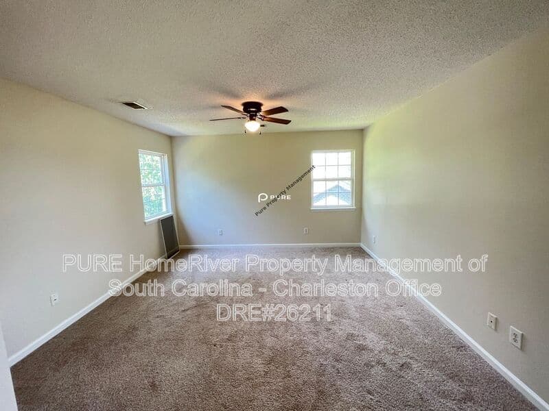 Ladson House: 180 Ponderosa Dr