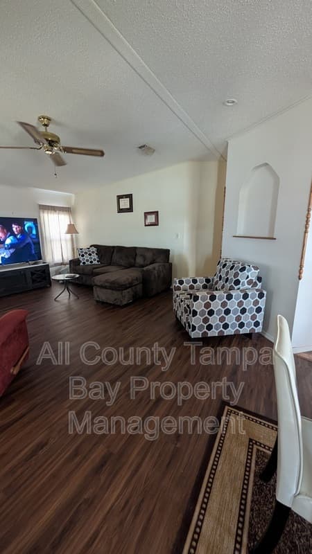 Zephyrhills House: 4719 Tangelo Dr