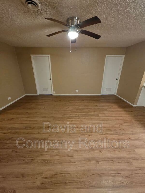 Midland Condo: 3310 Bedford Ave