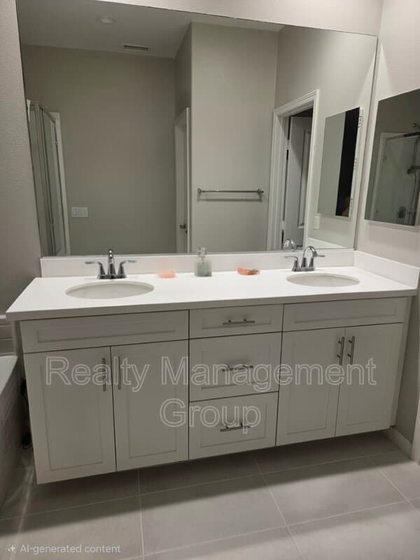 Santee House: 8610 Chaparral Way