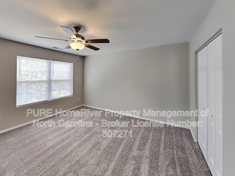 Kernersville House: 4419 Westhill Pl