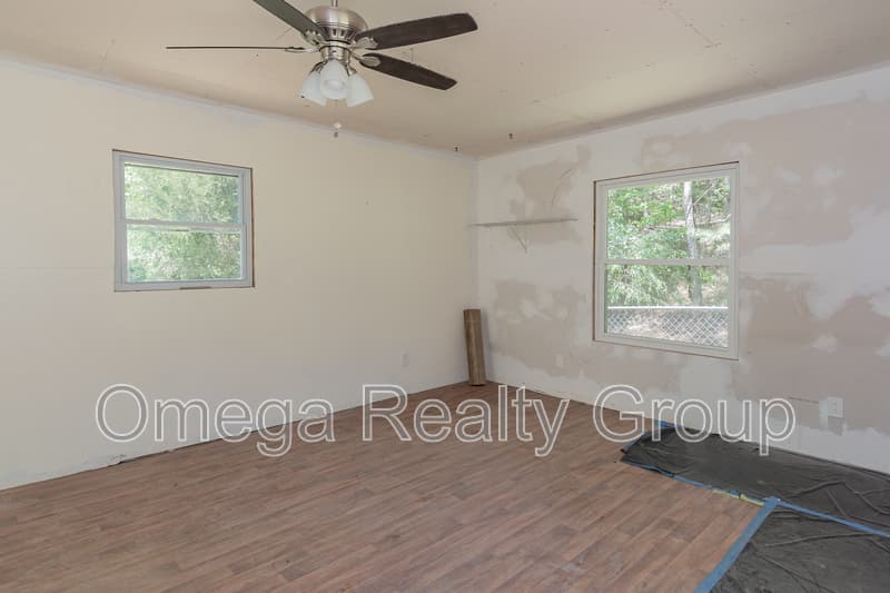 Pinson House: 6450 Kimberly Loop
