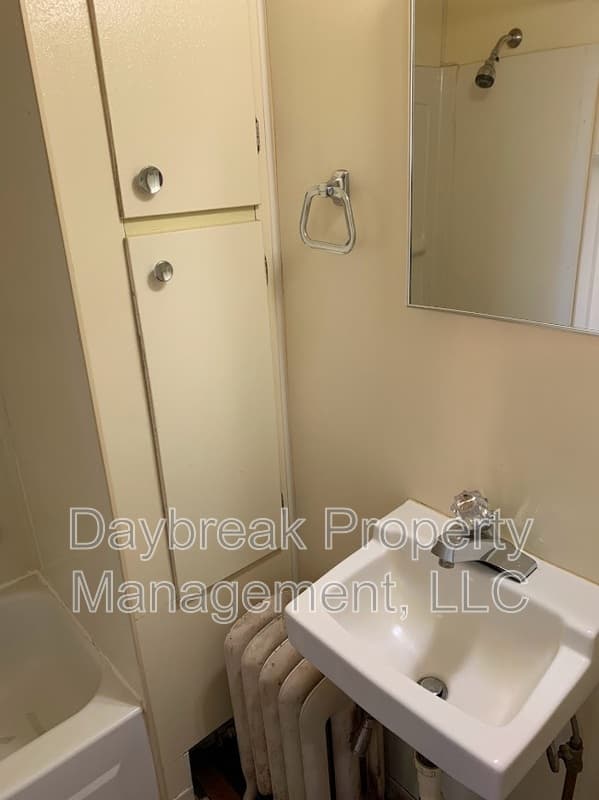 Fargo Condo: 1121 2nd Avenue South - 1